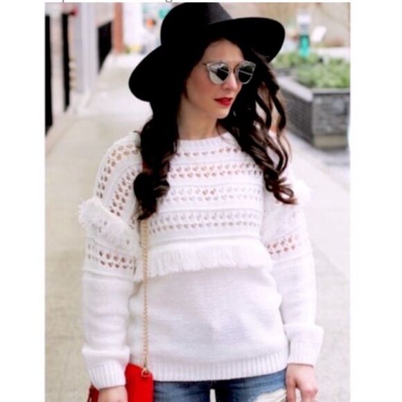 REVOLVE J.O.A. White Fringe Crewneck Long Sleeve Sweater Size Small - Picture 3 of 13